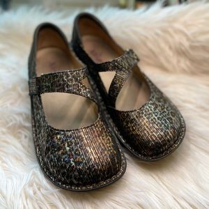 Alegria ‘paloma’ leopard print gold holographic